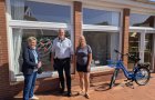 Dr. Edith Ulferts, Jann Bengen und Maren Gloystein beim Verein Gode Tied e. V.  
