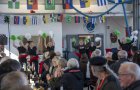 Die Borkumer Trachtengruppe in der Feuerwehrhalle